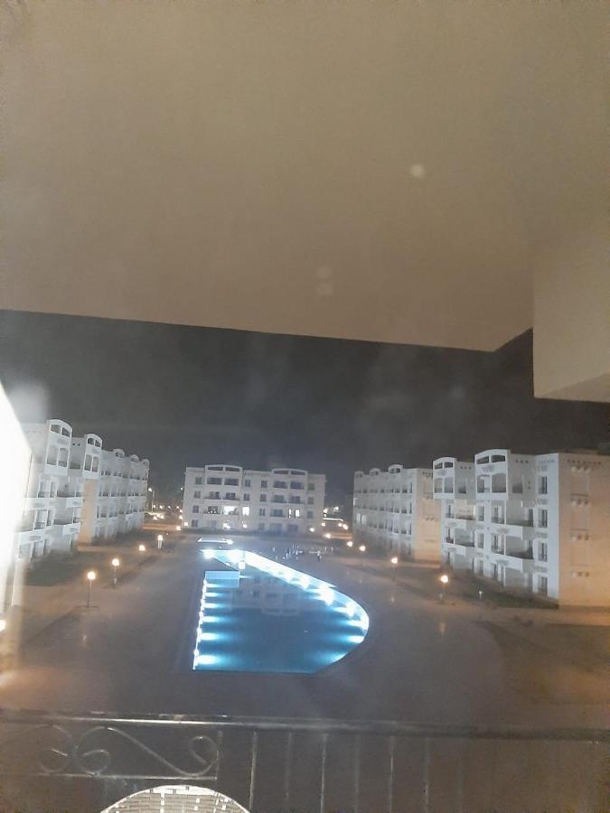 شاليه فرش فندقي بقرية بالميرا بيتش العين السخنه للعائلات Ain Sukhna Buitenkant foto