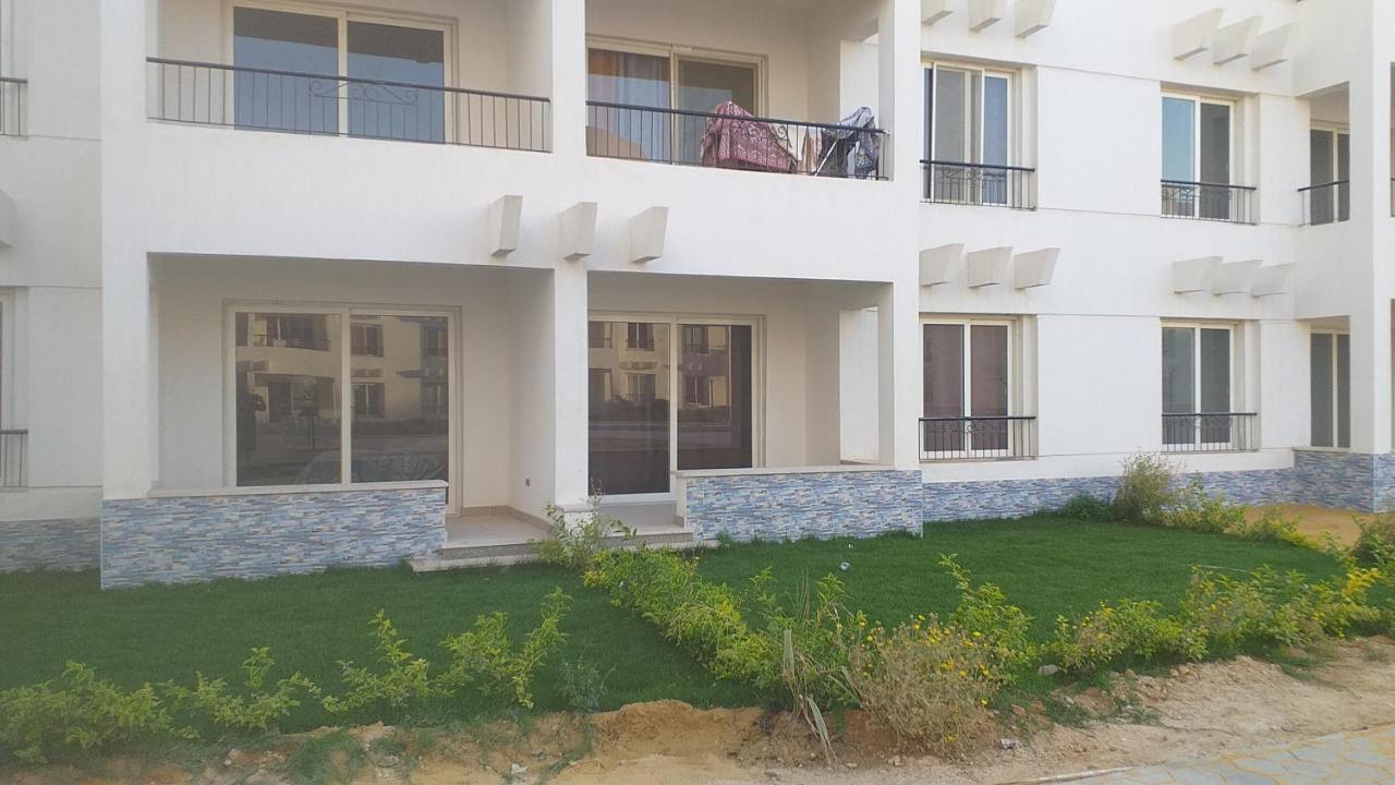 شاليه فرش فندقي بقرية بالميرا بيتش العين السخنه للعائلات Ain Sukhna Buitenkant foto