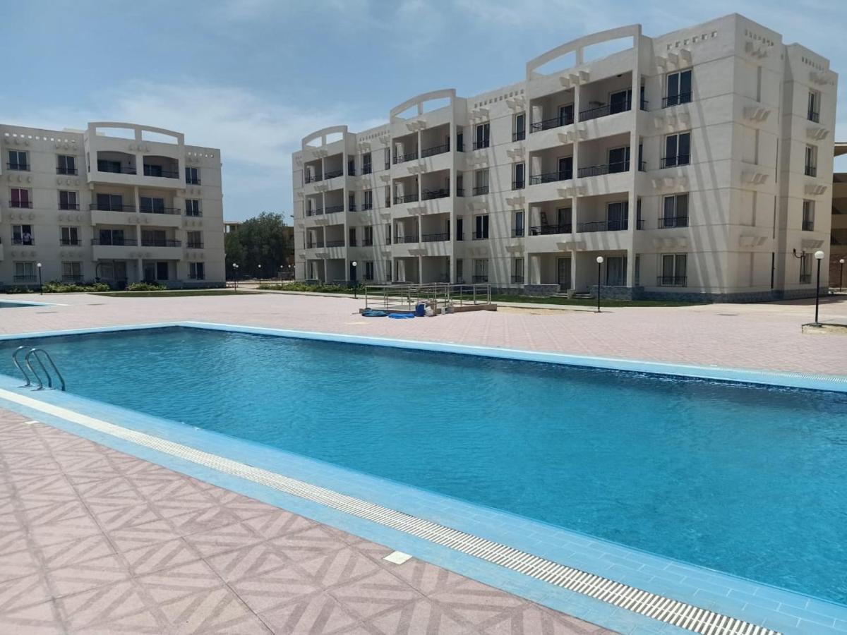 شاليه فرش فندقي بقرية بالميرا بيتش العين السخنه للعائلات Ain Sukhna Buitenkant foto